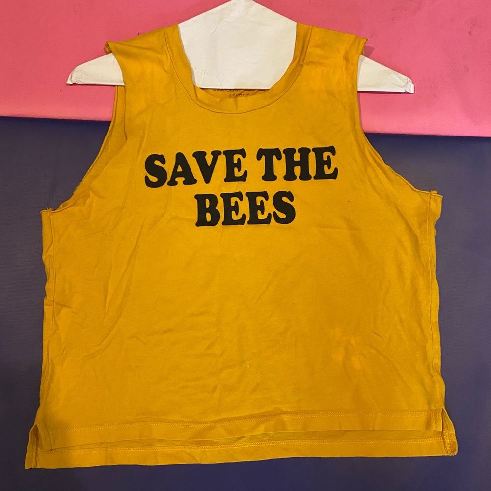 ‘Save the bees’ mustard yellow tank